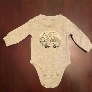 Carter's Gray Onesie with Car Design